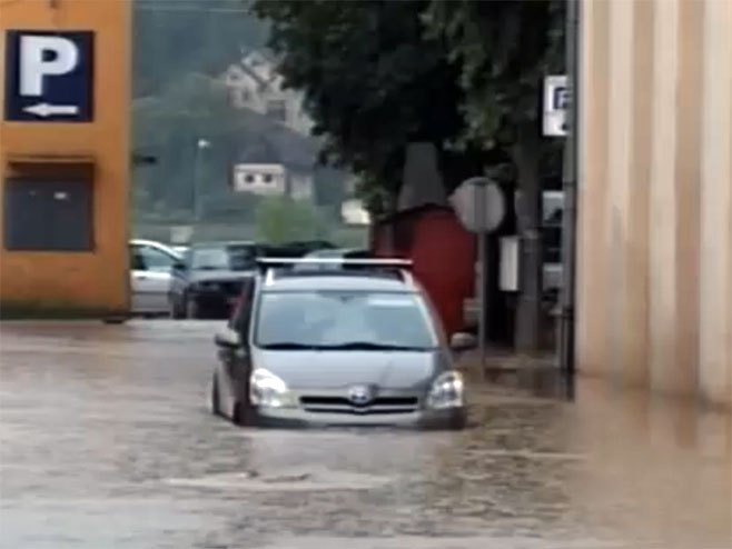 Kostajnica - poplave - Foto: RTRS