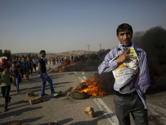 Protesti zbog smrti palestinske bebe - Foto: AP