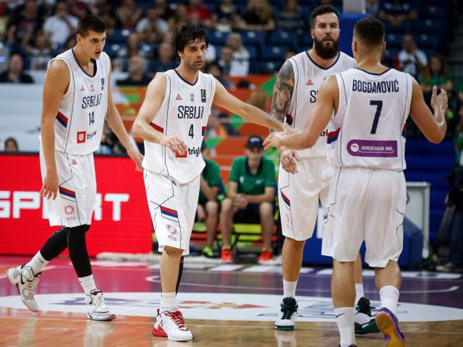 Košarkaši Srbije (foto: StarSport) - 