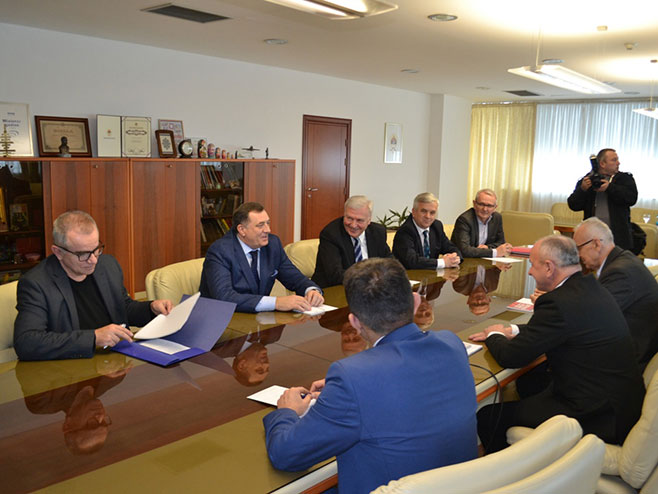 Dodik, Pavić, Đokić, sastanak - Foto: SRNA