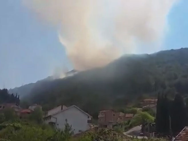 Požar u Mostaru - Foto: RTRS