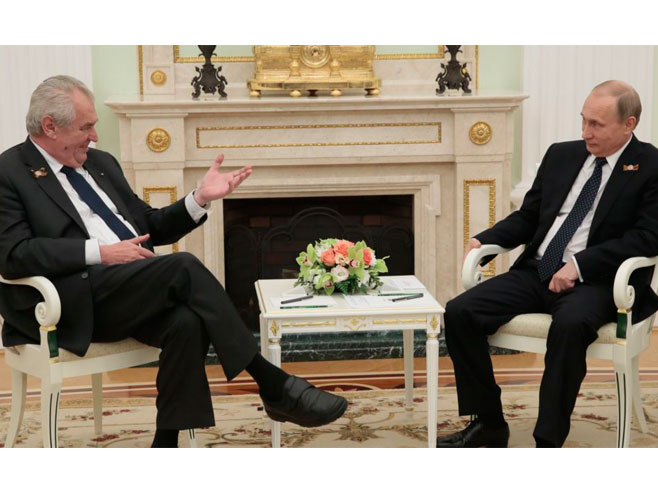 Miloš Zeman i Vladimir Putin (Foto: TASS) - 