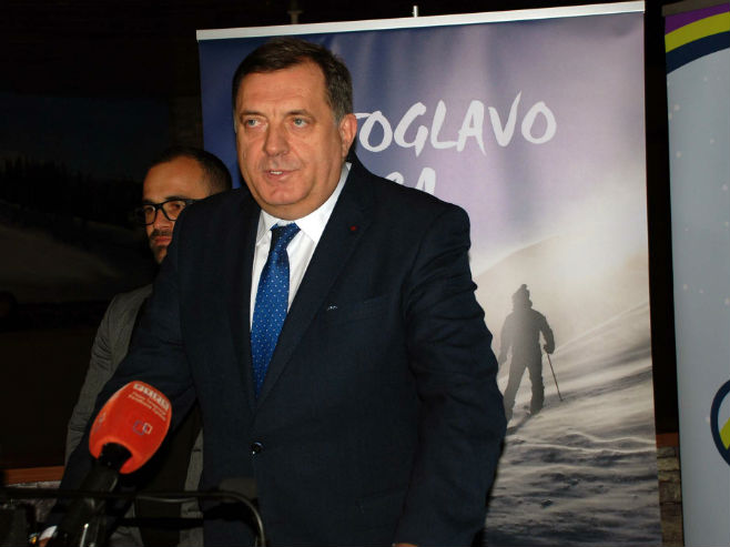 Milorad Dodik otvorio ski-sezonu na Јahorini - Foto: SRNA