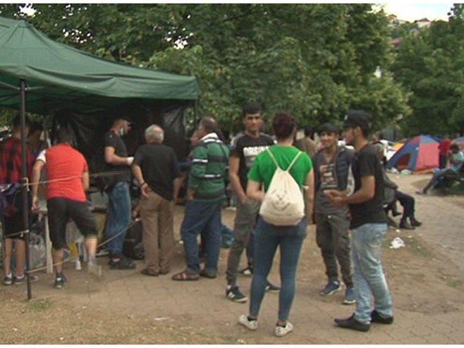 Migranti u Sarajevu - Foto: RTRS