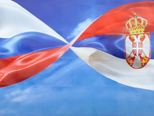 Zastave Rusije i Srbije - Foto: RTS