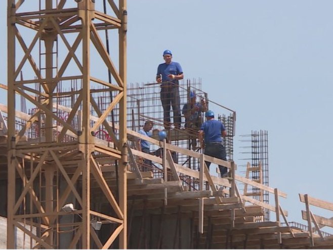 Manjak građevinskih radnika, trgovaca, ali i visokokvalifikovane radne snage