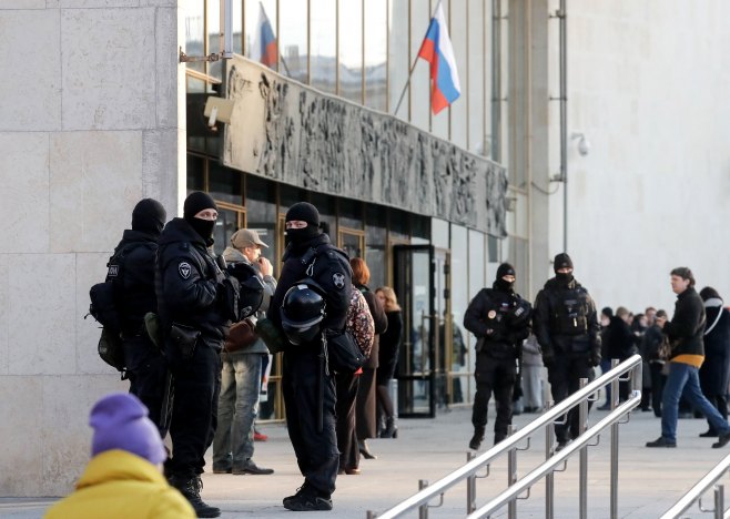 Policija u Moskvi (Foto: EPA-EFE/ANATOLY MALTSEV) - 