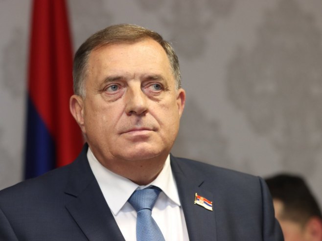 Dodik: Na sastanku sa Vučićem analizirana situacija u vezi sa rezolucijom o Srebrenici