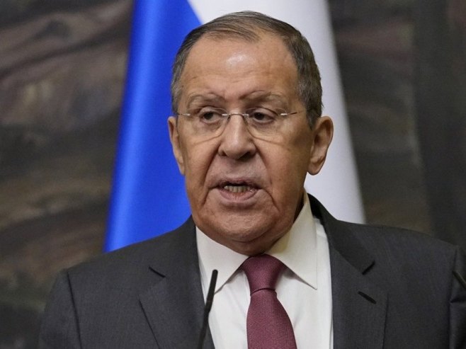 Lavrov: Zapad je u agoniji i histeriji
