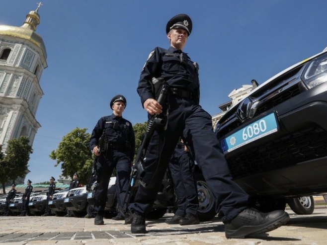 Ukrajina, policija (foto: EPA-EFE/SERGEY DOLZHENKO - ilustracija) - 