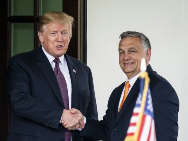 Tramp i Orban (foto: EPA/JIM LO SCALZO) - 