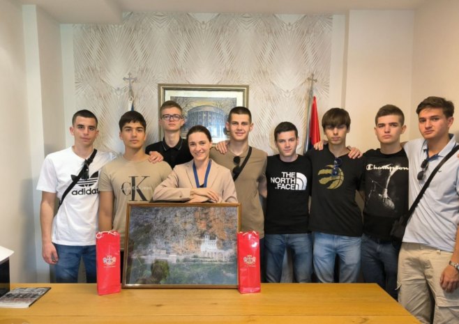 Pokloničko putovanje u Grčku za najbolje učenike drugog razreda Gimnazije "Јovan Dučić" iz Trebinja